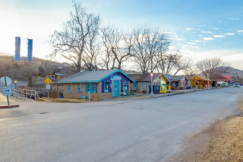 medicine park lake neighborhood