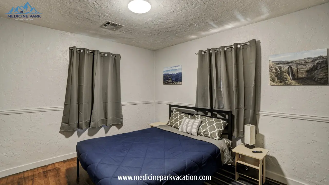 Tosan's cottage first bedroom