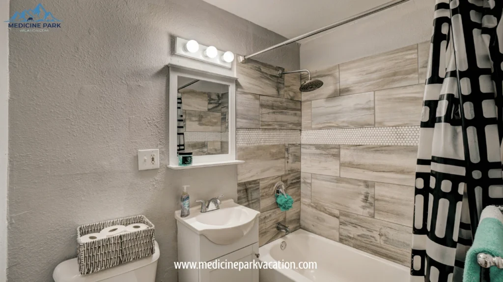 Tosans cottage bathroom